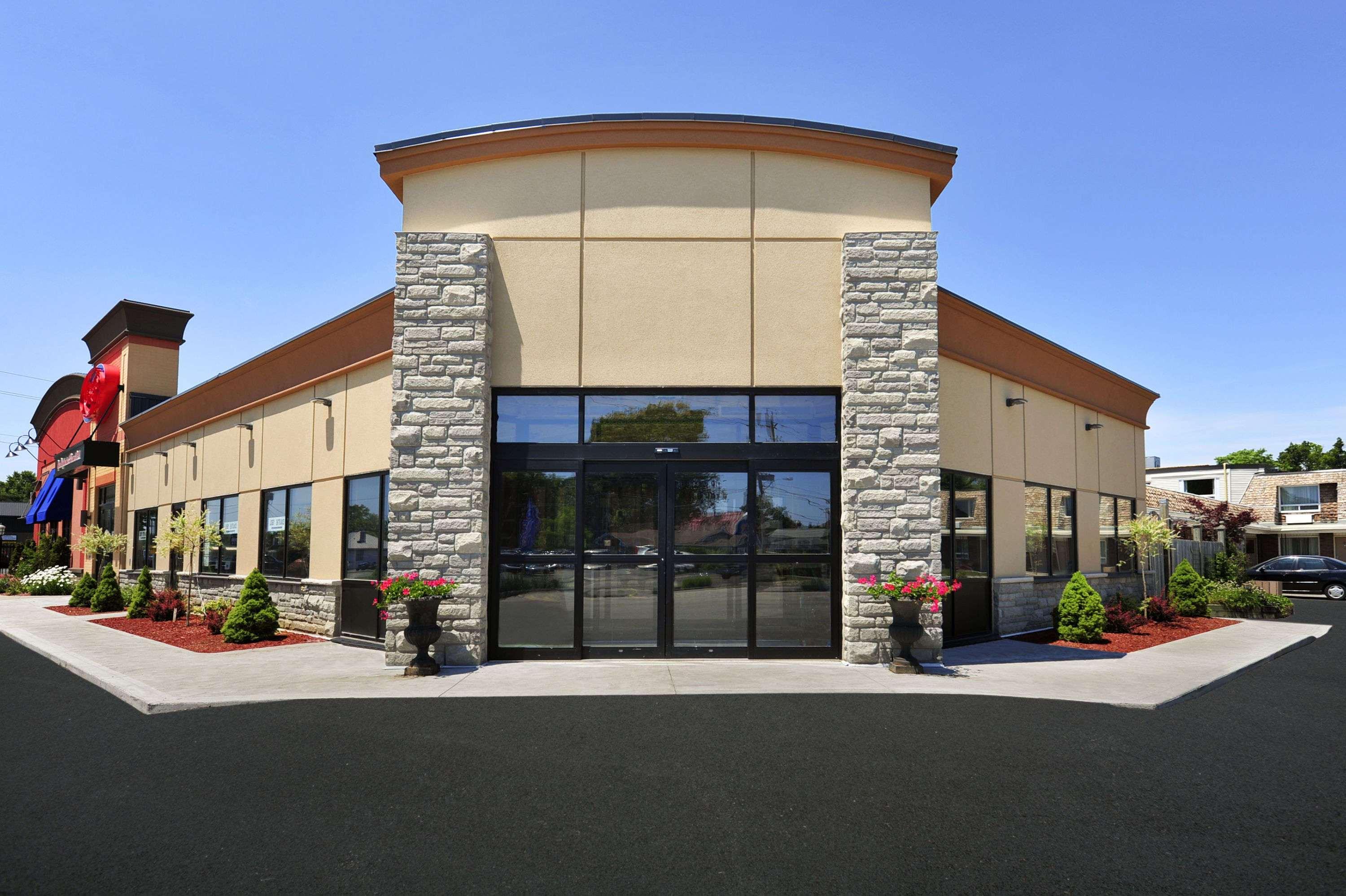 Travelodge By Wyndham Simcoe Eksteriør billede