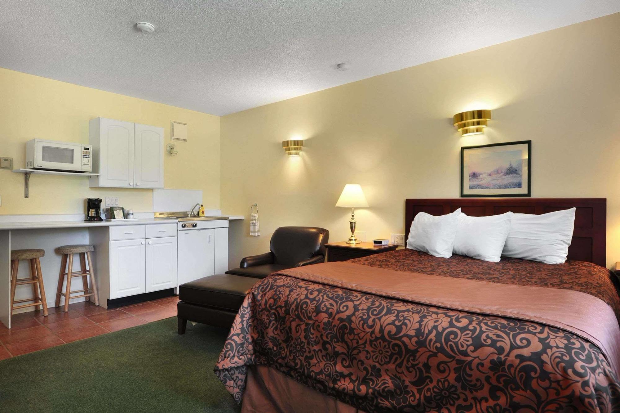 Travelodge By Wyndham Simcoe Eksteriør billede